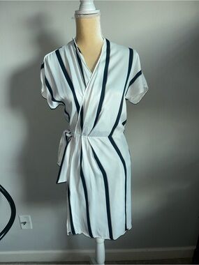 NEW Equipment Femme White and Navy Striped Wrap Dress Sz XS